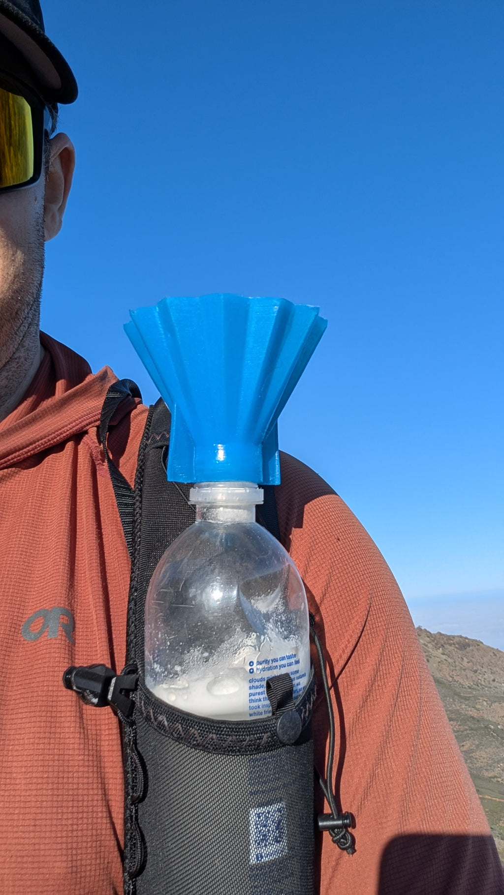 SmartFunnel - Ultralight Collapsible Silicone Funnel for SmartWater Bottles
