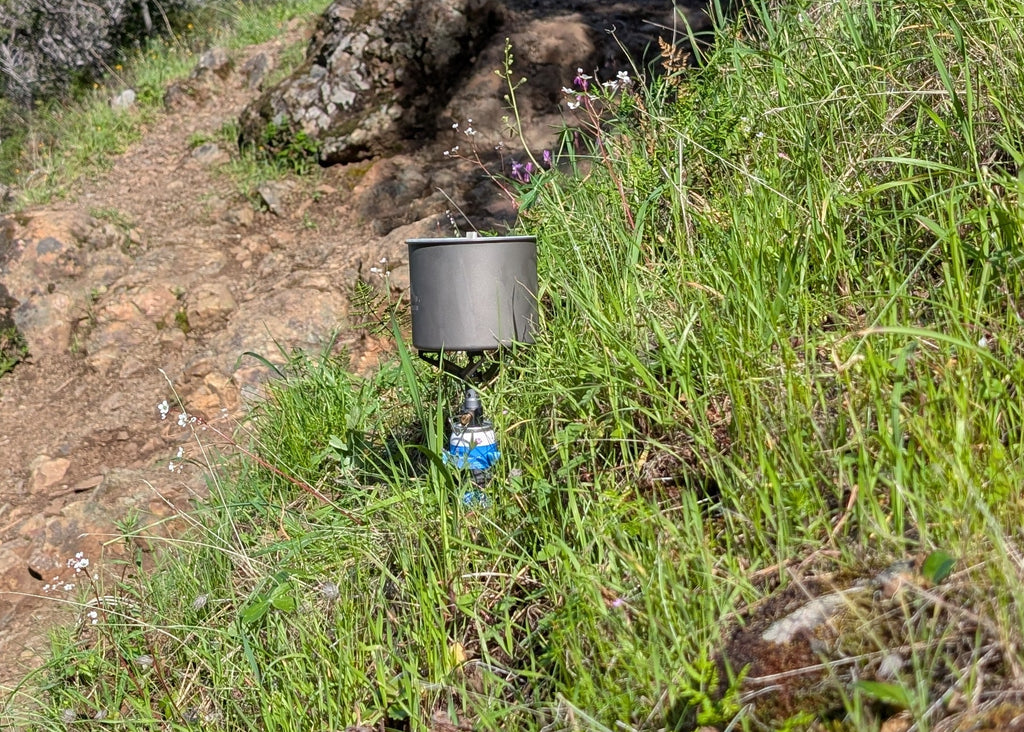 StoveBug Stake - Ultralight Air Horn Canister Stove Support in Carbon Fiber for Backpacking
