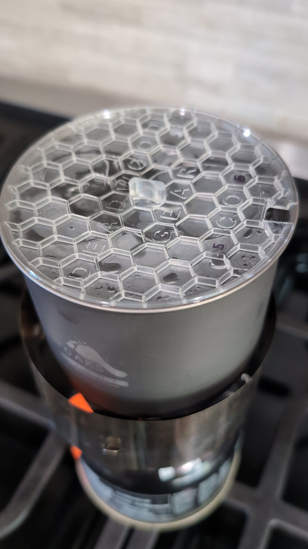 Beehive Pot Lid - Ultralight, Transparent Pot Lid for Backpacking