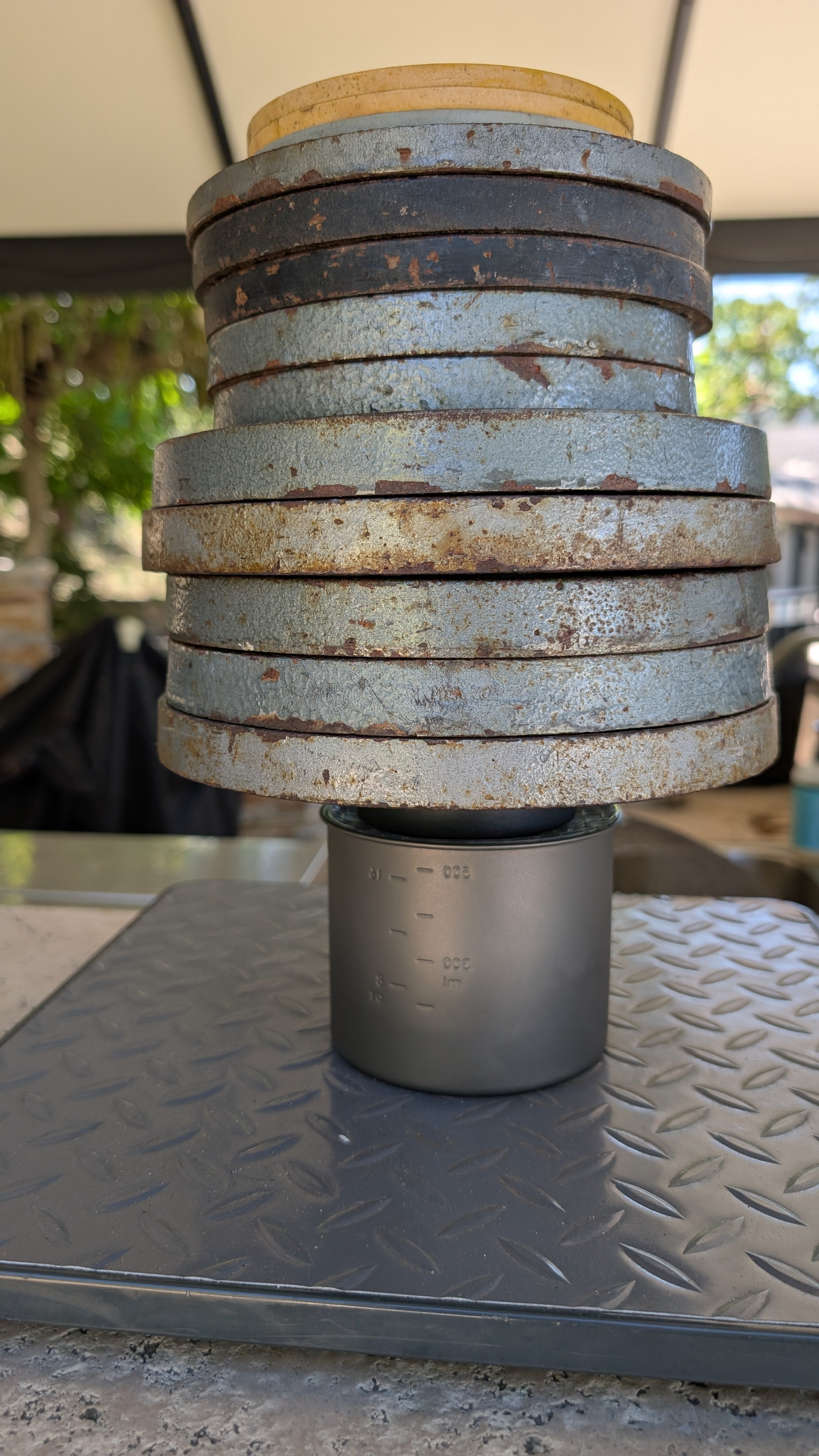 Beehive Pot Lid - Ultralight, Transparent Pot Lid for Backpacking